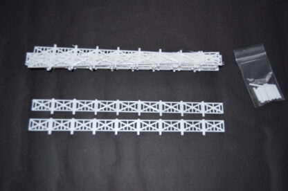 1/76 Scale Blackpool X fencing 11 sections and posts