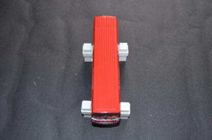 (1/76 Scale) Bus/Tram/Truck Inspection Lift Kit with Two Different Length Vehicle Lift Beams - Image 2