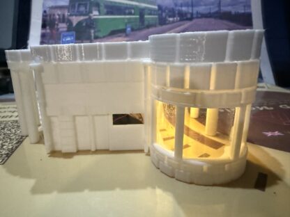 **Blackpool Little Bispham Tram Stop** 1/76 Scale 3D printed in White PLA - Image 2
