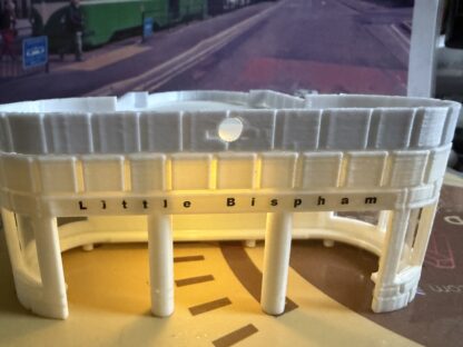 **Blackpool Little Bispham Tram Stop** 1/76 Scale 3D printed in White PLA - Image 7