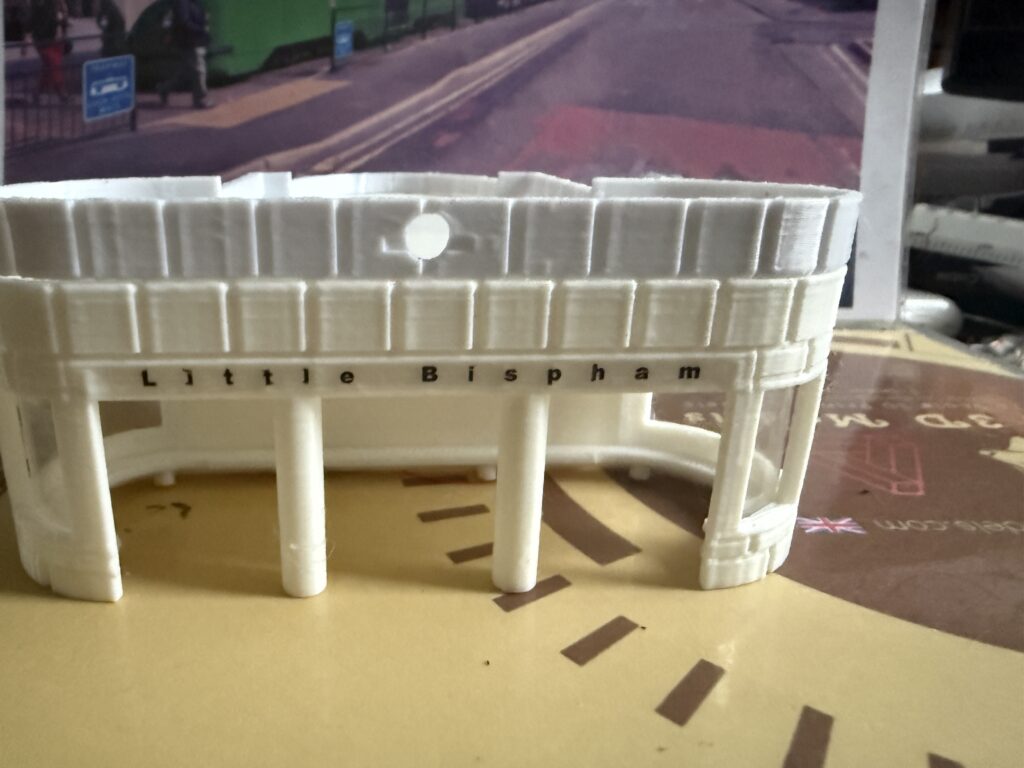 **Blackpool Little Bispham Tram Stop** 1/76 Scale 3D printed in White PLA